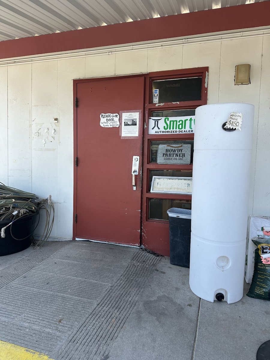 Santa Maria Feed Store