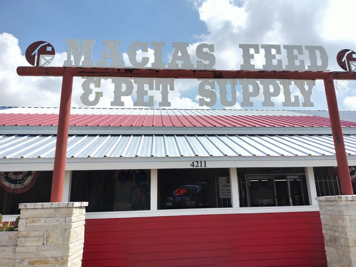 Macias Feed & Pet Supply, LLC - Photo 2