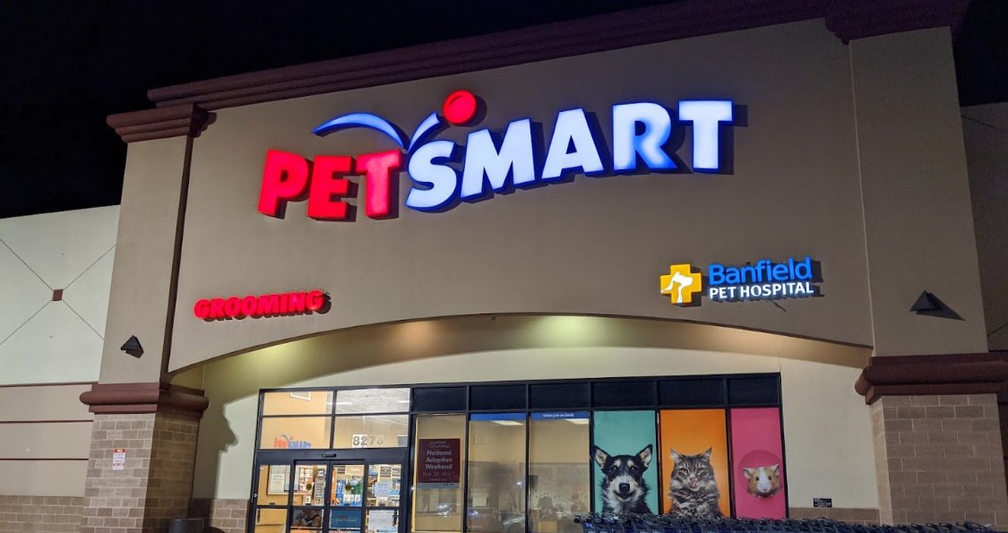 PetSmart - Photo 3