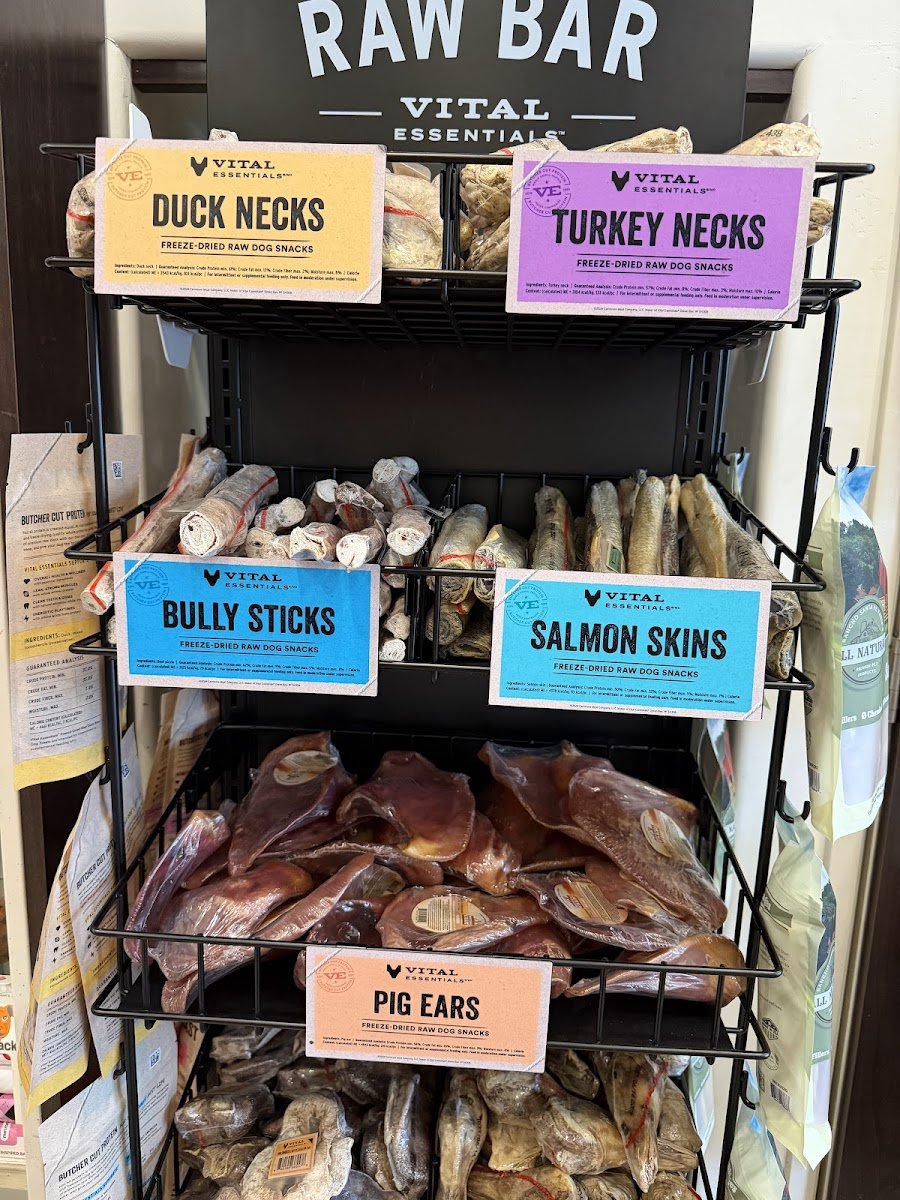 Balboa Pet Pantry - Photo 2