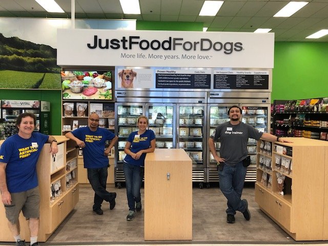 Petco - Photo 3