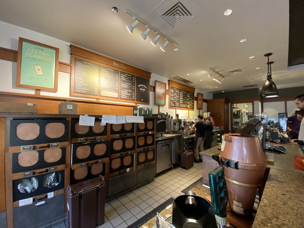 Peet's Coffee - Photo 2