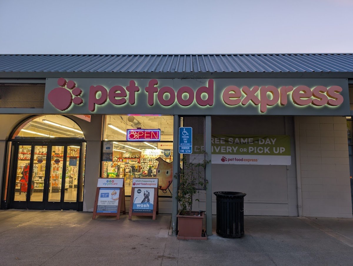 Pet Food Express - Photo 2
