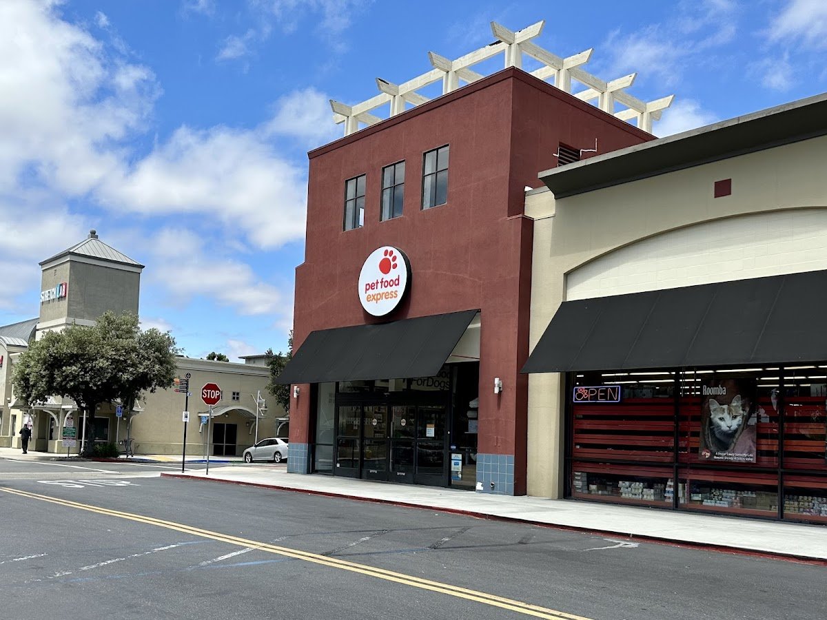 Pet Food Express - Photo 2