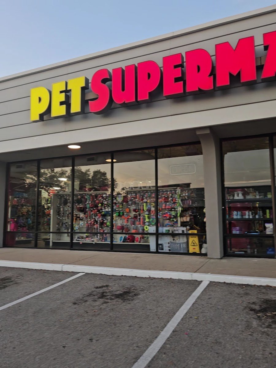 Pet Supermarket - Photo 2