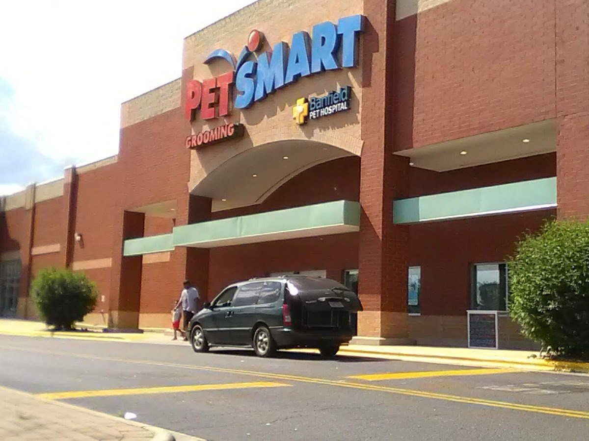 PetSmart - Photo 3