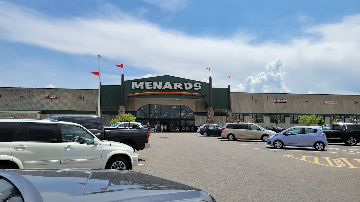 Menards - Photo 2