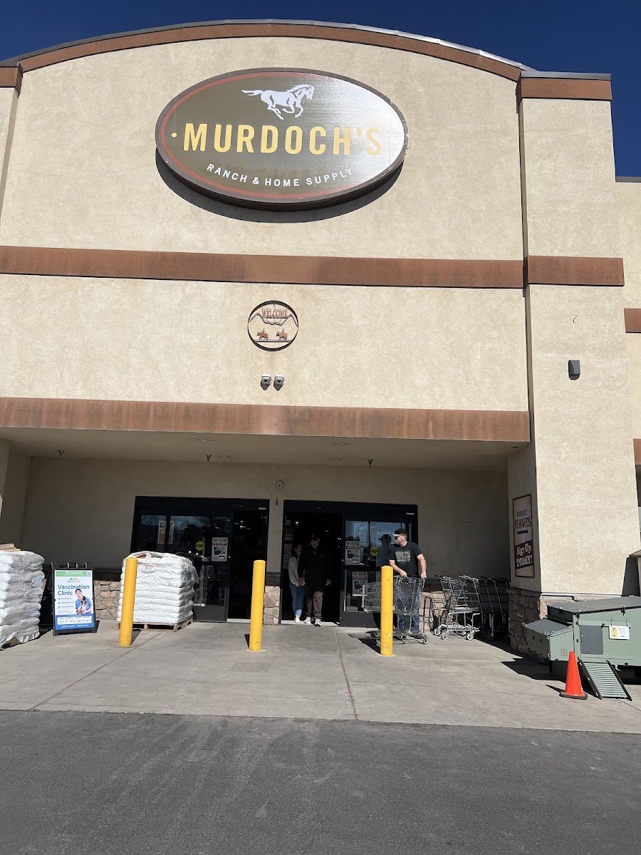 Murdoch's Ranch & Home Supply - Photo 2