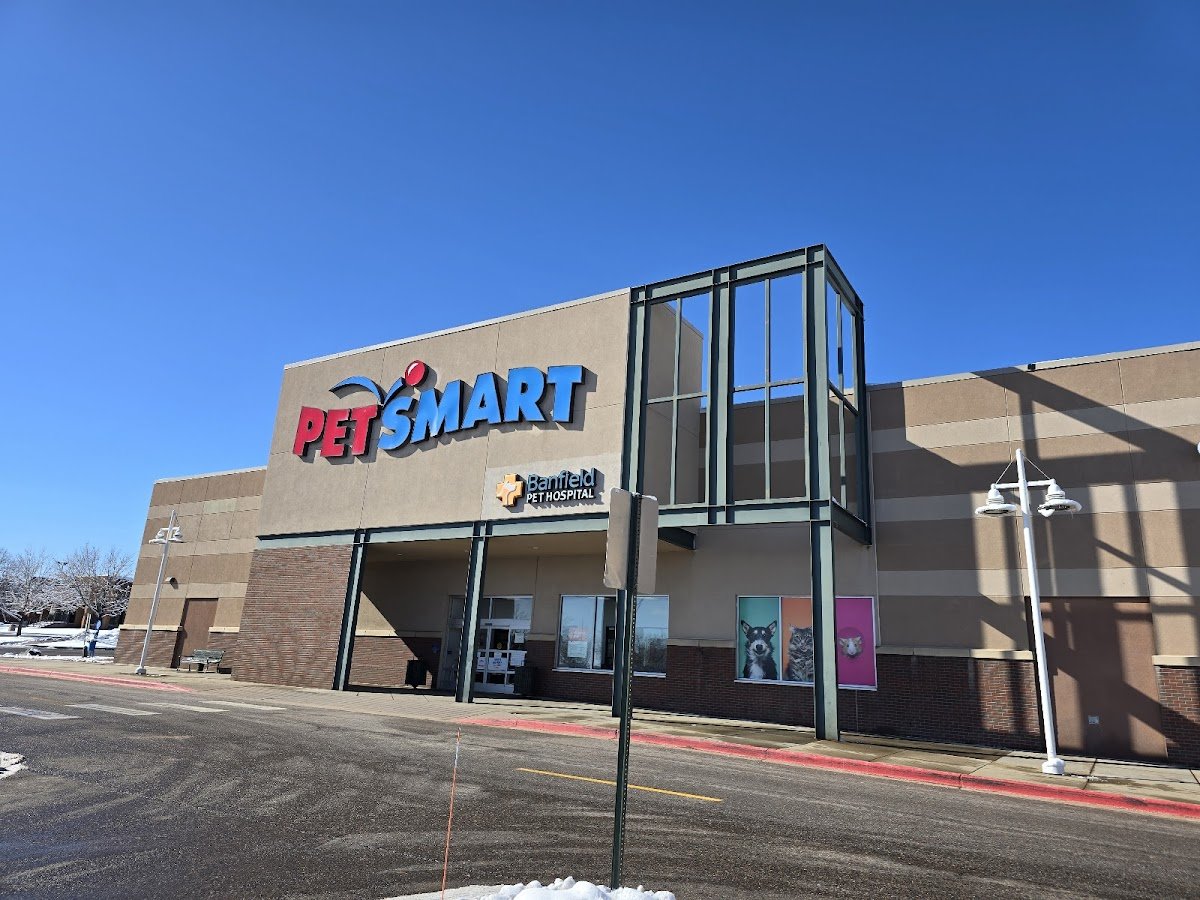 PetSmart - Photo 2
