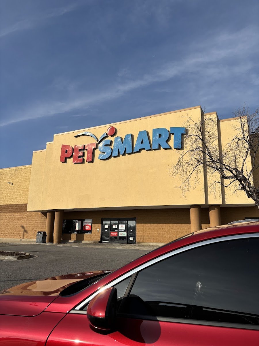 PetSmart - Photo 2