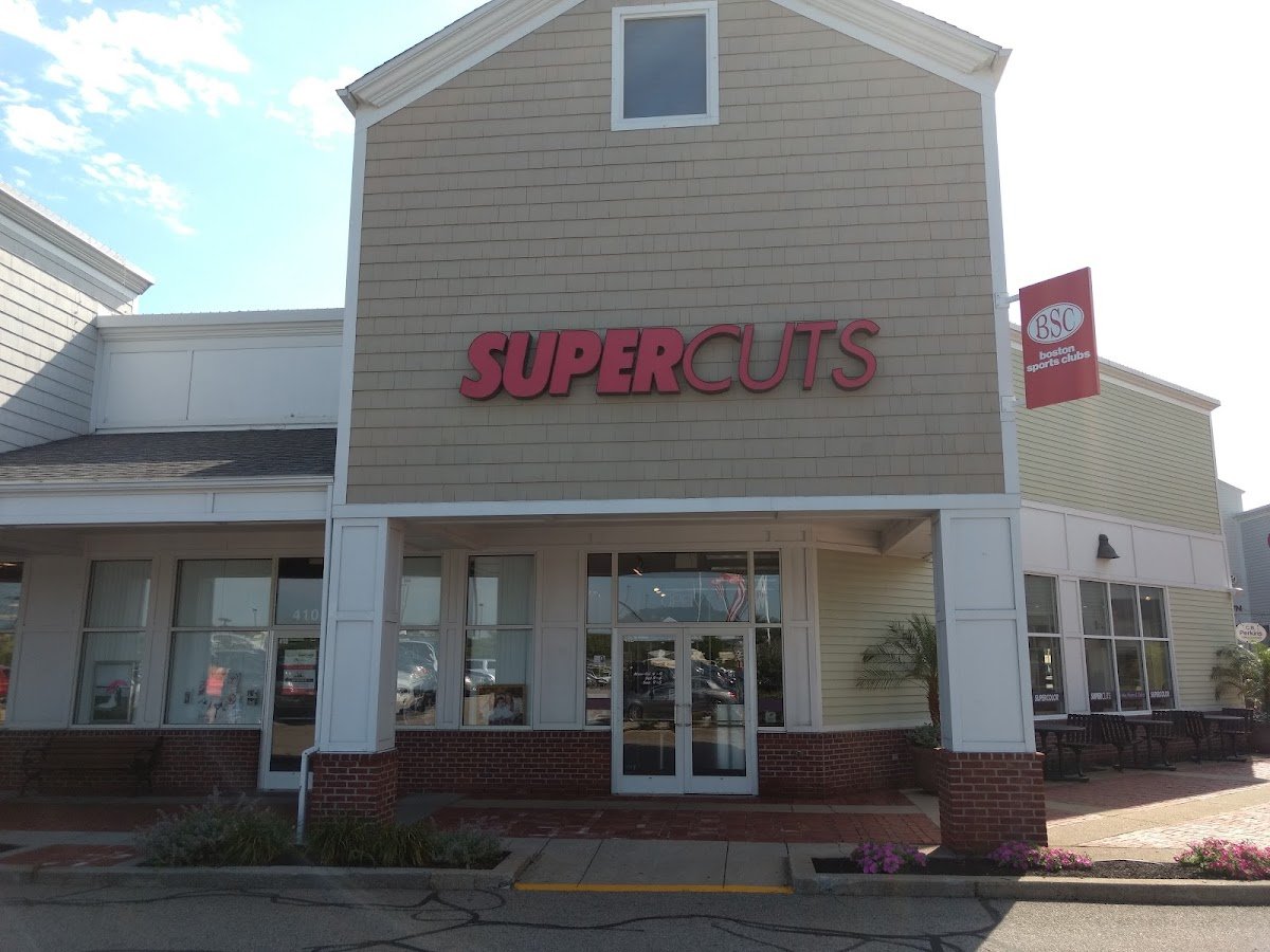 The Village Shoppes - Photo 2