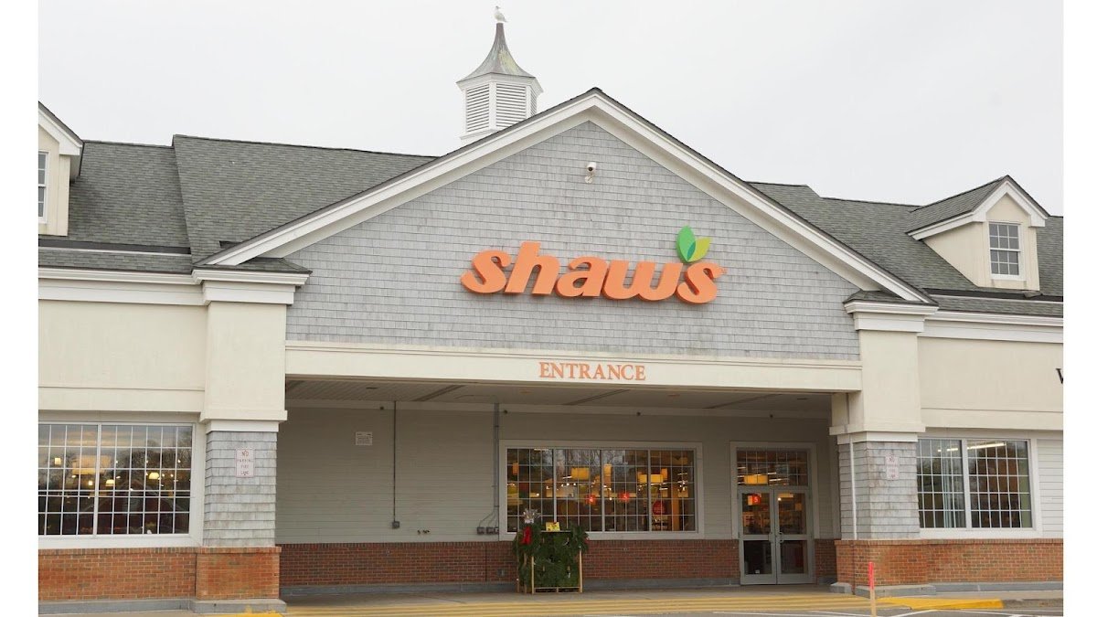 The Village Shoppes - Photo 3