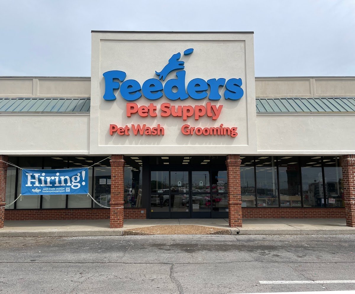 Feeders Pet Supply - Photo 2