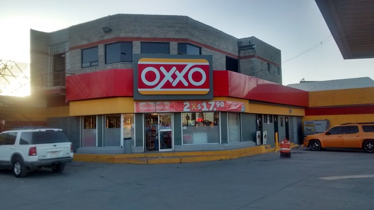 OXXO Sevilla CJS - Photo 3