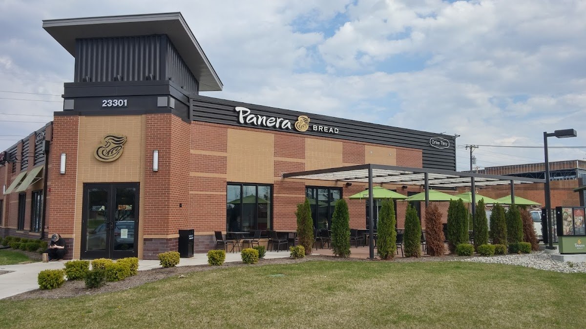 Taylor Retail Center - Photo 5