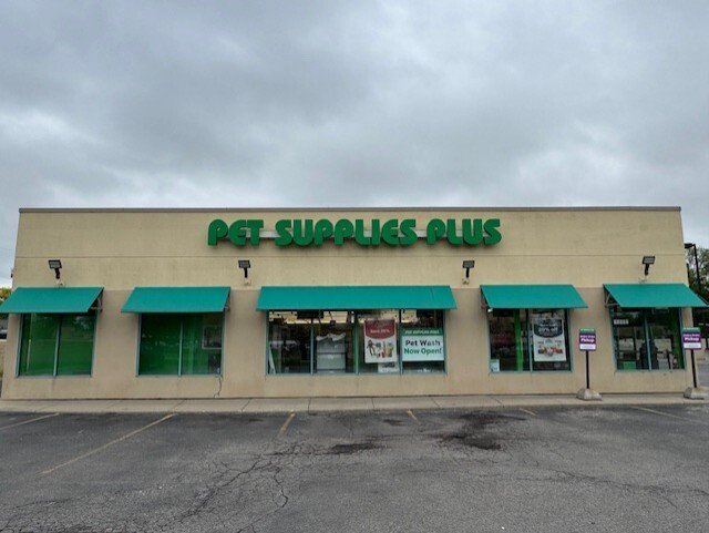 Pet Valu - Photo 2