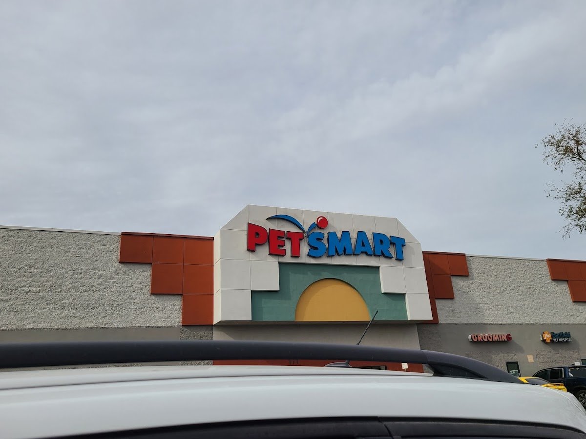PetSmart - Photo 3