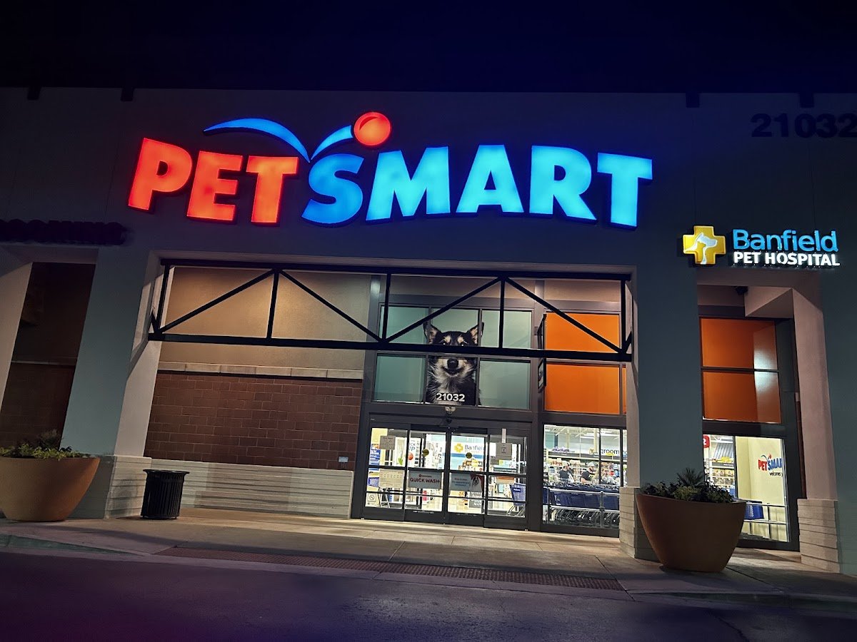PetSmart - Photo 3