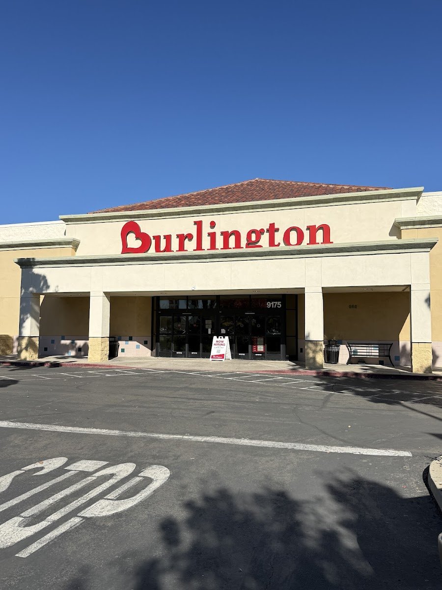 Burlington - Photo 2