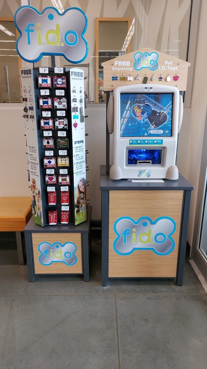 Petco - Photo 4