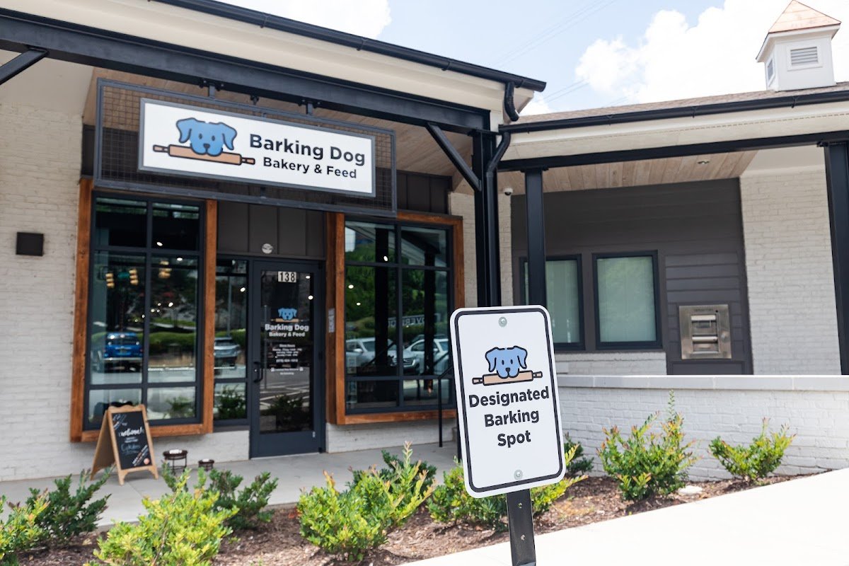 Barking Dog Bakery and Feed - Photo 2