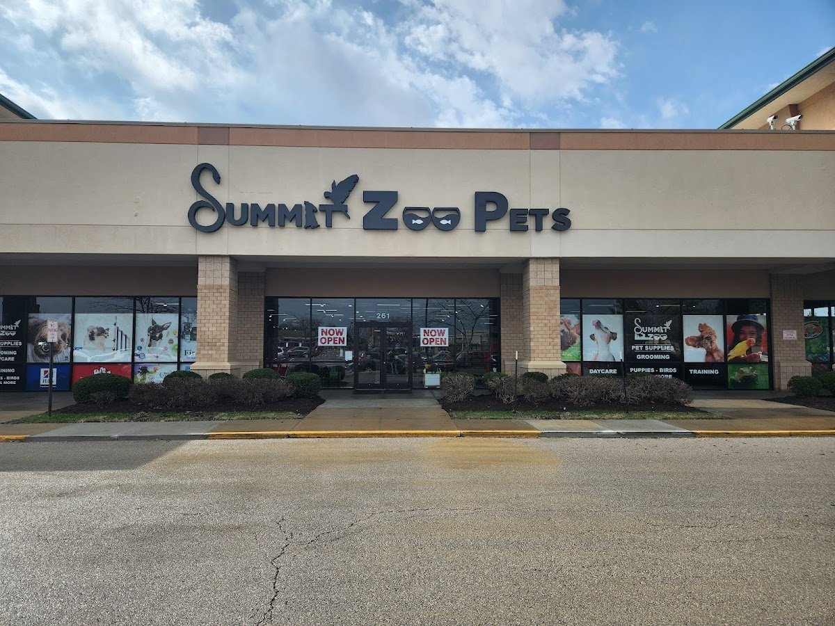 Summit Zoo Pets - Photo 2