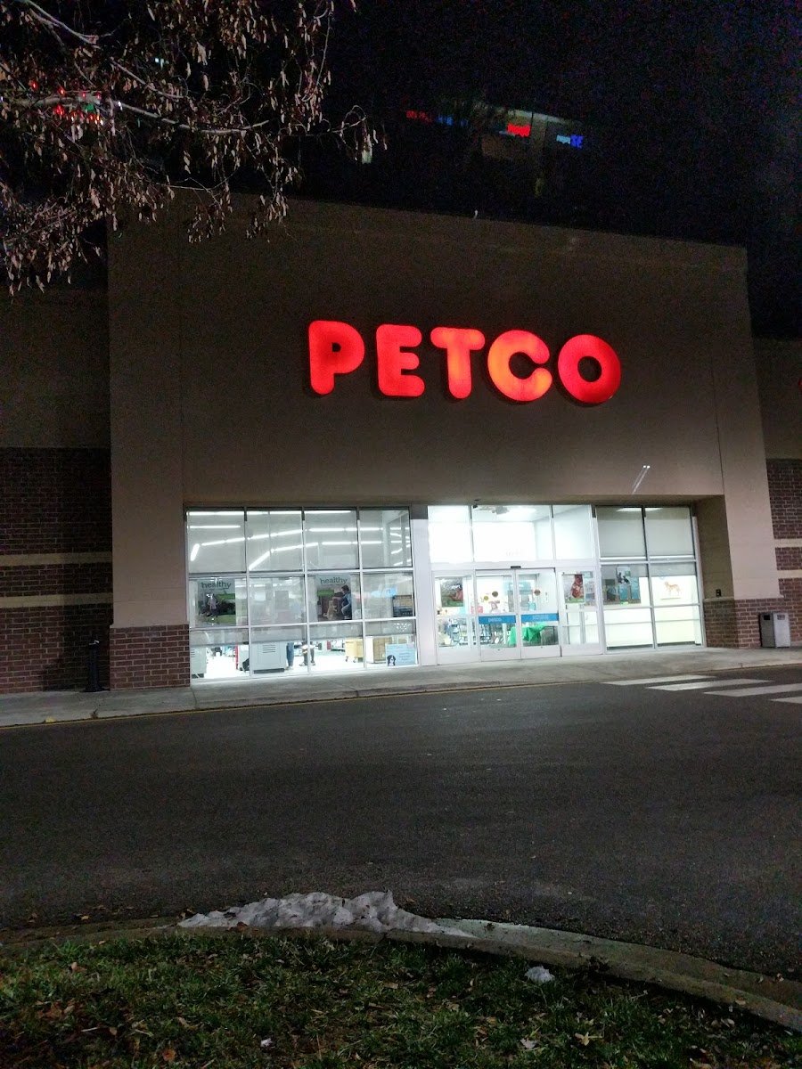Petco - Photo 2