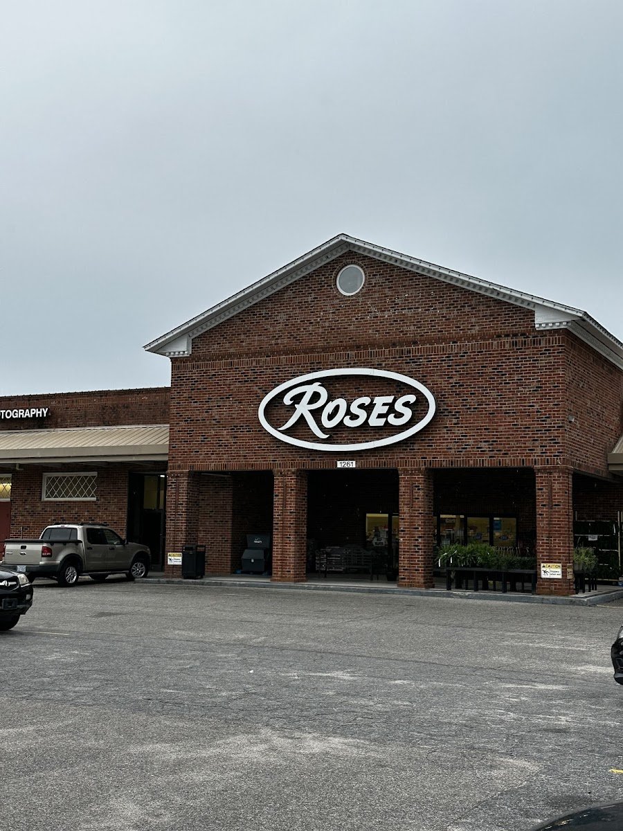 Roses - Photo 2