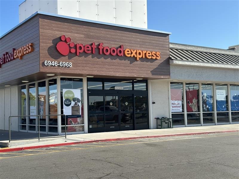Pet Food Express - Photo 2