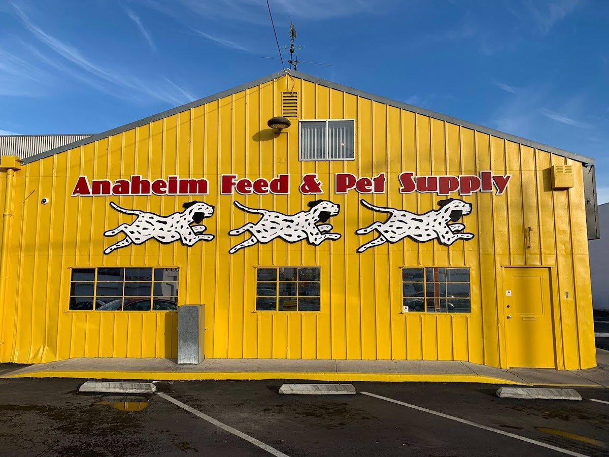 Anaheim Feed & Pet Supply - Photo 2