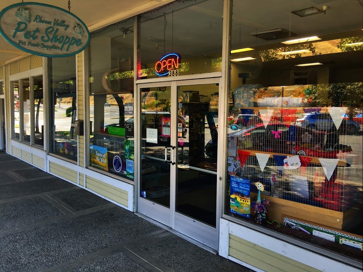 Pet Shoppe - Photo 2