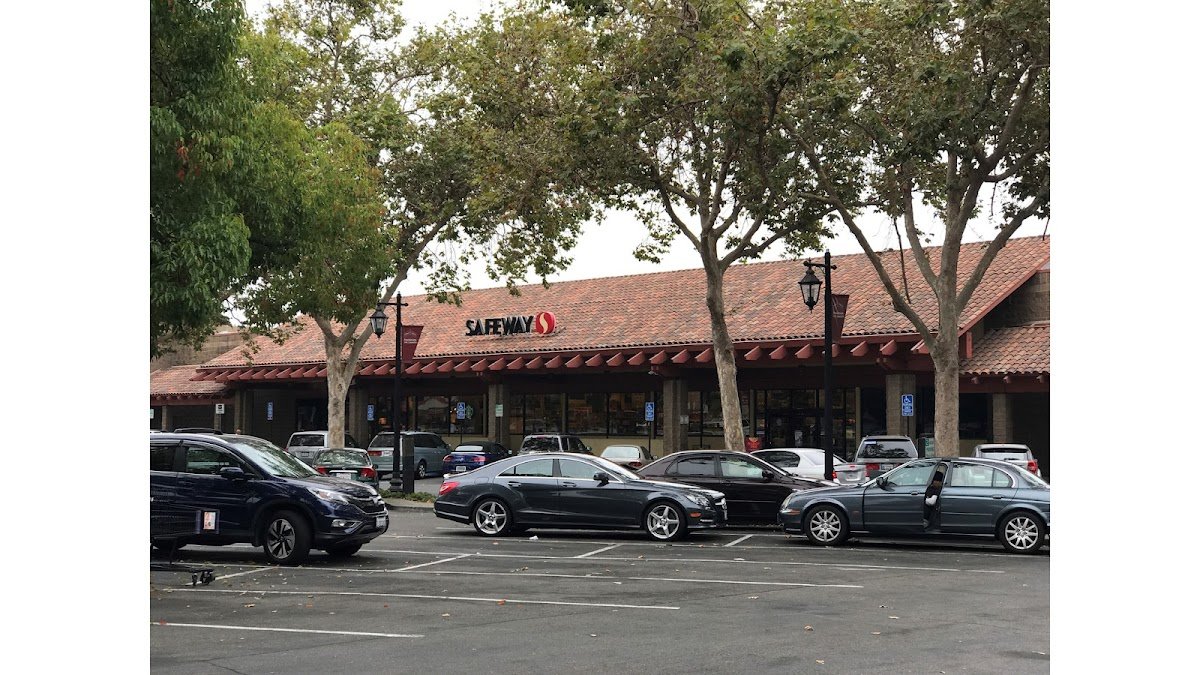 San Leandro Plaza - Photo 5