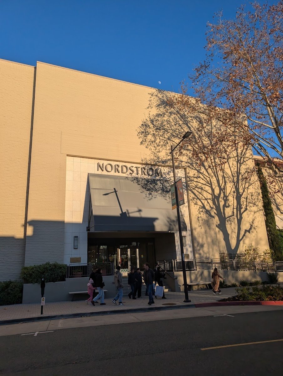 Nordstrom - Photo 2