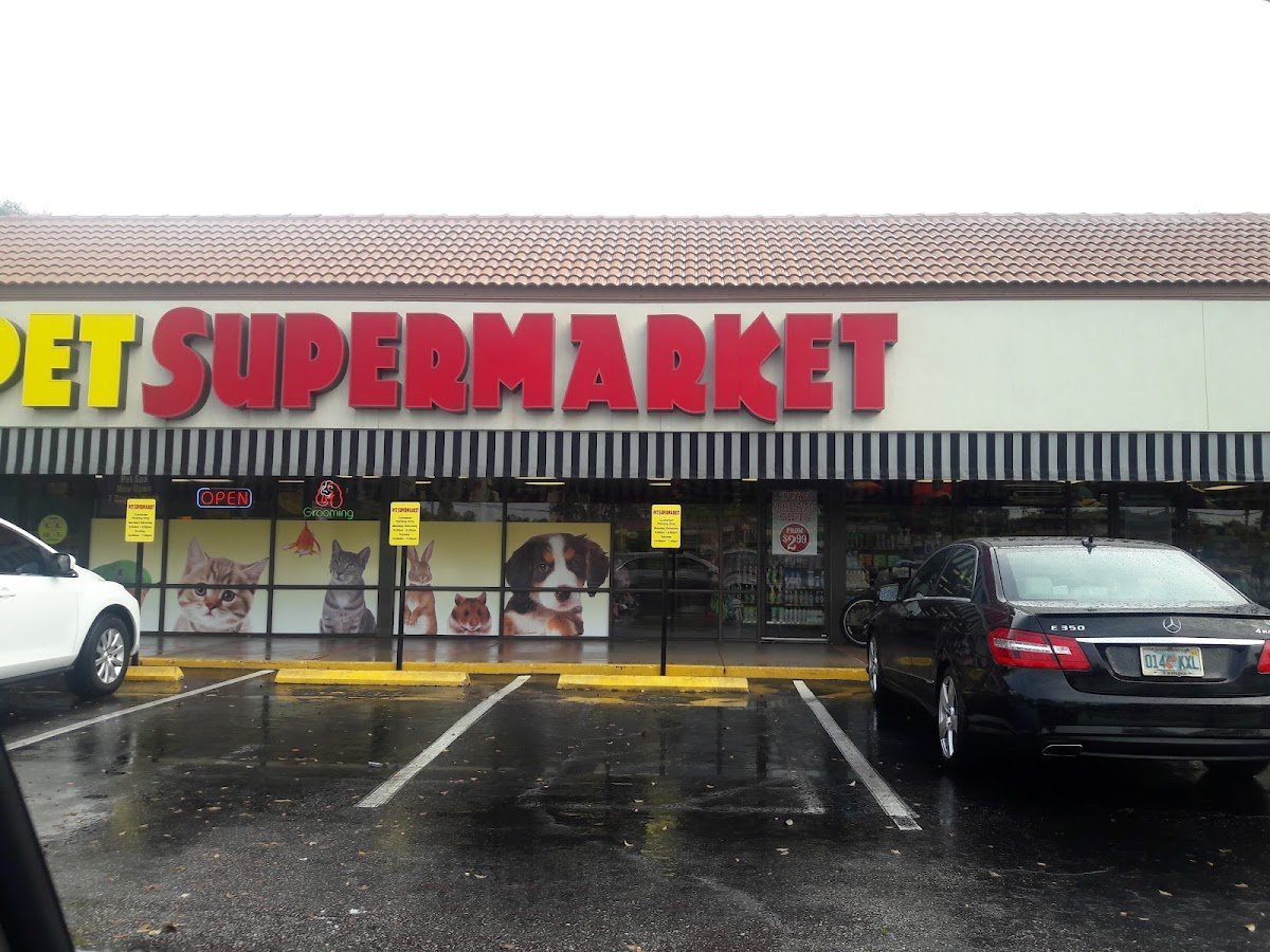 Pet Supermarket - Photo 2