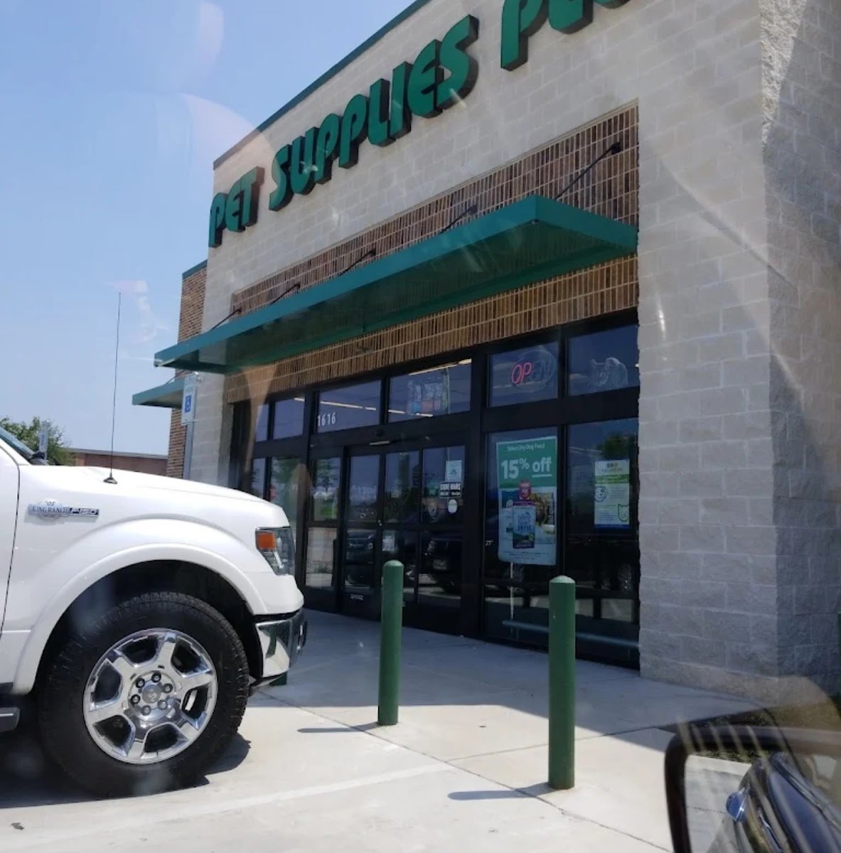 Pet Supplies Plus Hurst - Photo 2