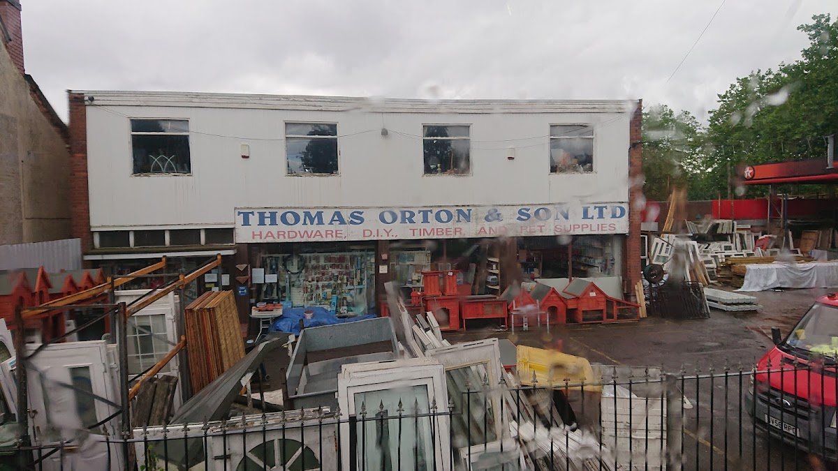 T Orton Ltd - Photo 2