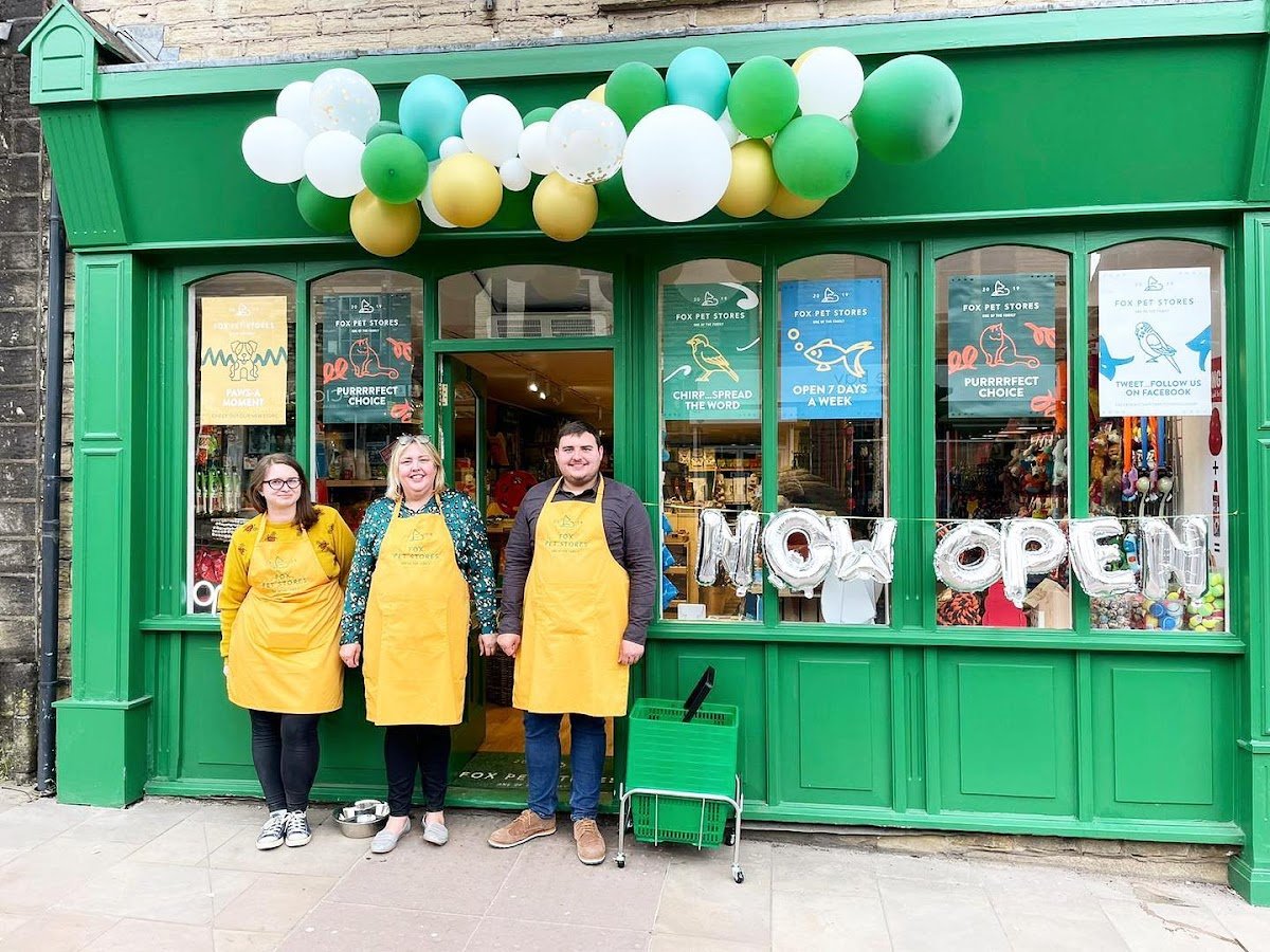 Fox Pet Stores - Glossop - Photo 2