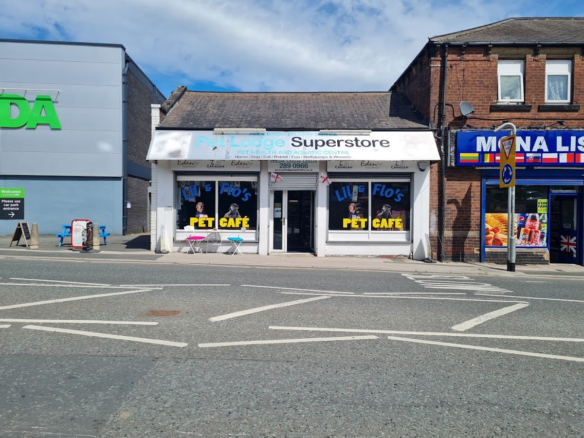 Pet Lodge Superstore - Photo 2