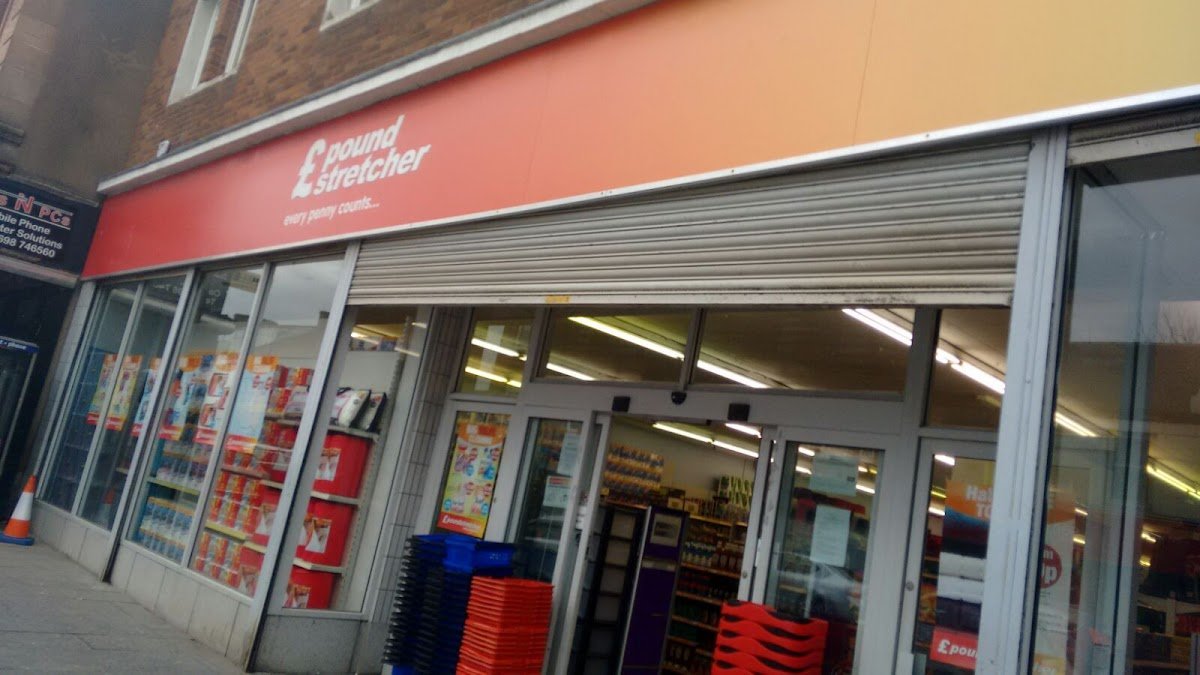 Poundstretcher - Photo 2