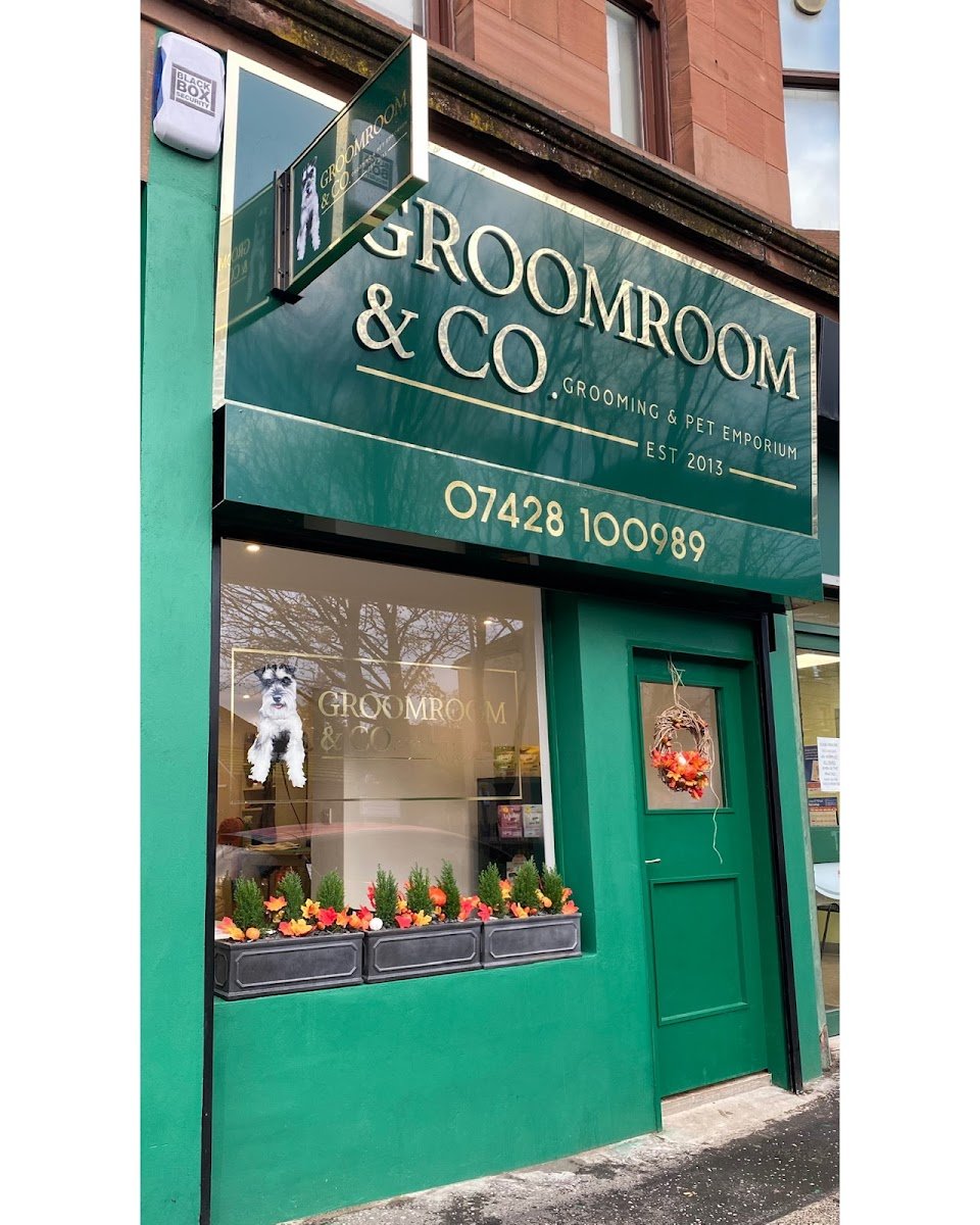 Groomroom&Co - Photo 2