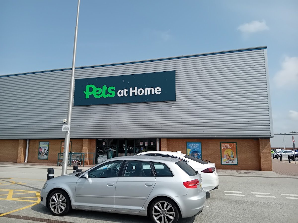 Pets at Home Queensferry - Photo 2