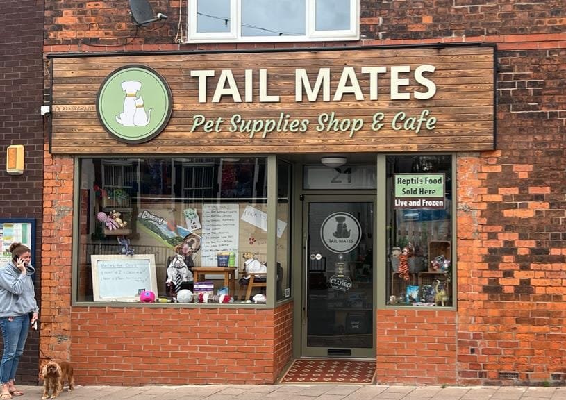 Tail Mates - Photo 2
