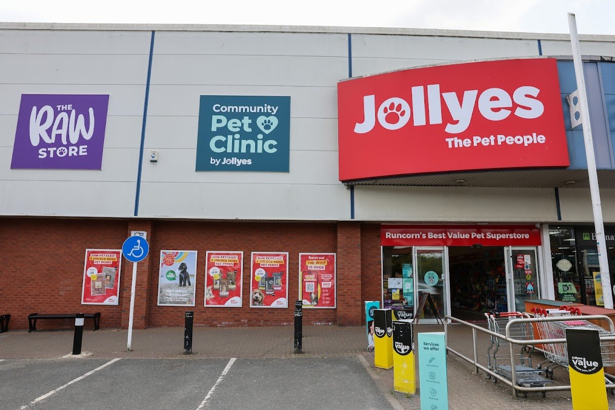 Jollyes - The Pet People Runcorn - Photo 2
