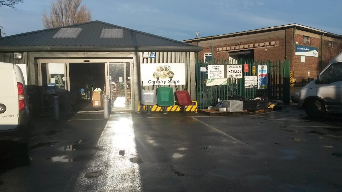 SWLF (South West Lancashire Farmers) - Photo 2
