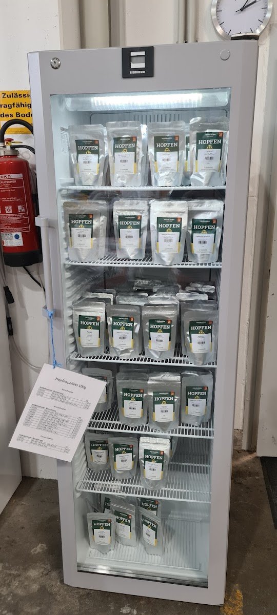 Hausladen Pferdefutter & Landhandel GmbH - Foto 2