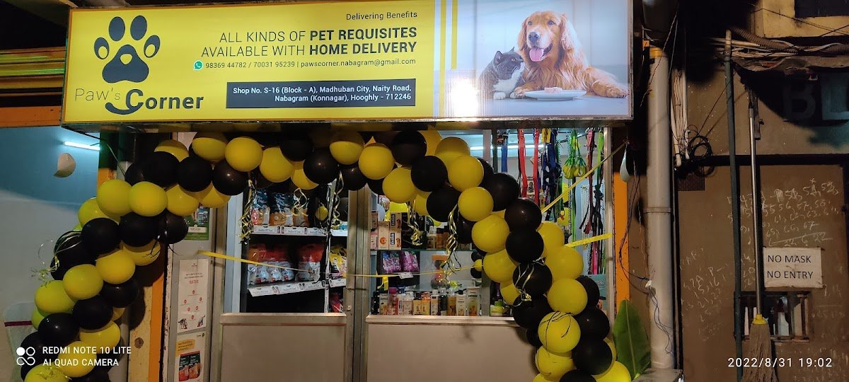 Paw's Corner - Photo 2
