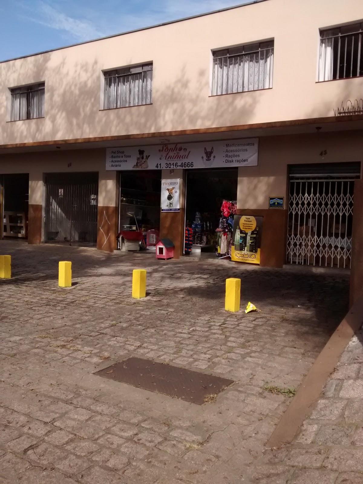 Le Dog's Pet Shop