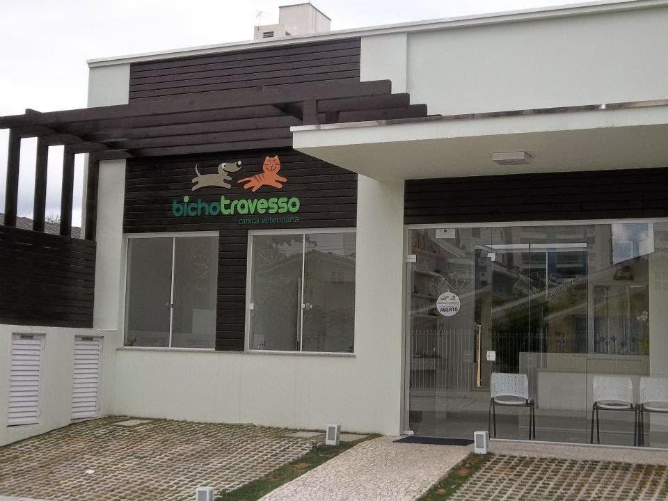 Clínica Veterinária Bicho Travesso