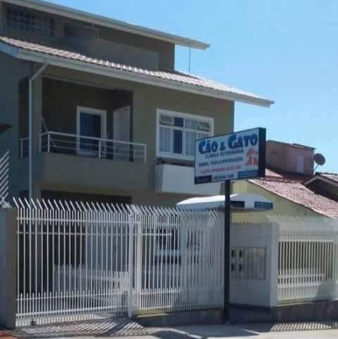 Clínica Veterinária Cão e Gato