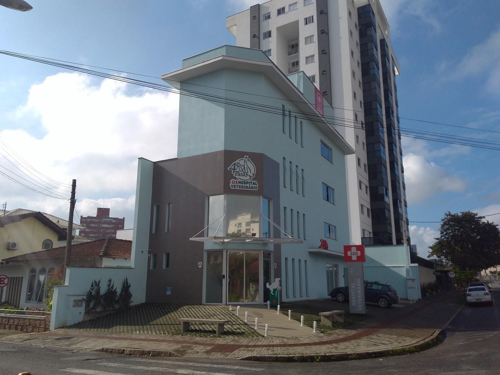 CLINICA VETERINÁRIA 4 PATAS Dr. Gilson Fentzlaff (Neurologia) Dr. Cleiton Zemke - Pet Shop em Joinville